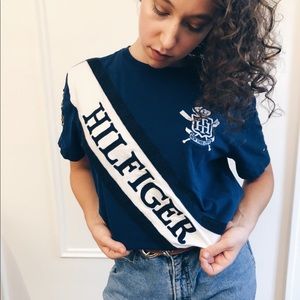 Tommy Hifliger Navy Logo T-Shirt size Medium